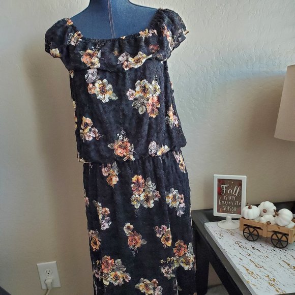 No Boundaries Bundle of Black Floral Dress and Coral Pink Top - Size 3XL - Picture 2 of 16